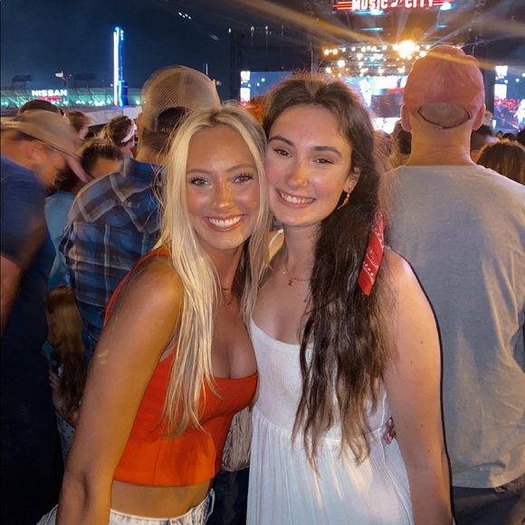 Meet your Posher, Anna - Picture 1 of 1